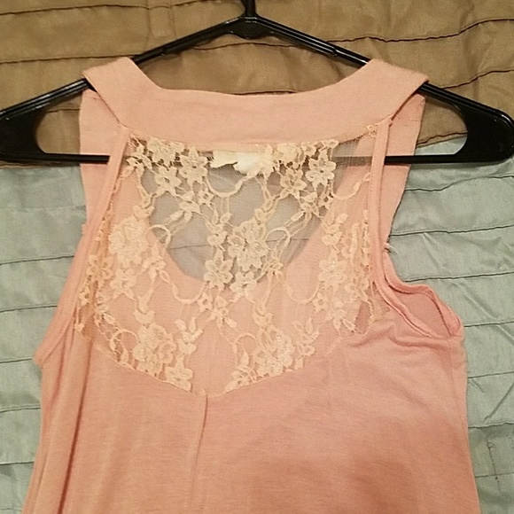 Blush pink tank - Picture 4 of 4